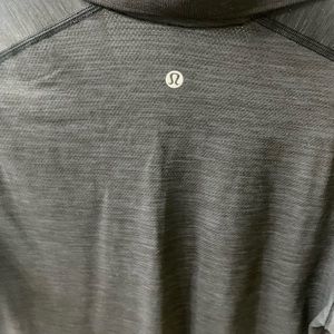 Lululemon Size Medium Polo